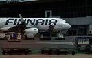 Poliisi­operaatio Helsinki-Vantaalla – Matkustaja teki Finnairin lennolla täysin kielletyn tempun