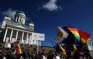 Nyt puhkesi raivo Pride-kylteistä: Lääkärit tyrmistyivät – Näin vastaa järjestäjä