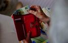 Huomenna 939 000 suomalaisen tilille kilahtaa rahaa