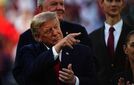 Katso itse: Trump ”hävitettiin” mestaruus­kuvasta”