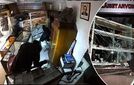 Raju isku Helsingin ydin­keskustassa – Valvontakamera tallensi kaiken